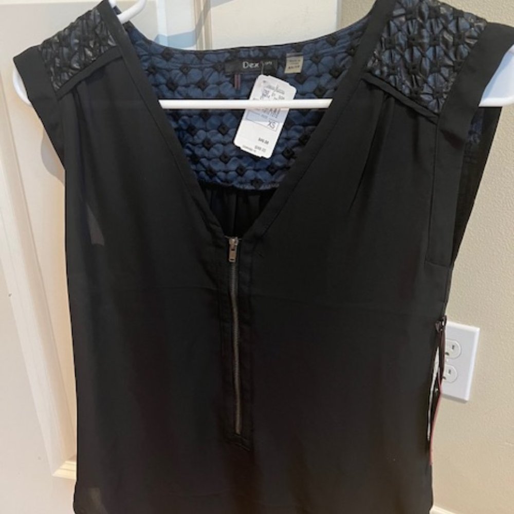 DEX Ladies Black Sleeveless Blouse